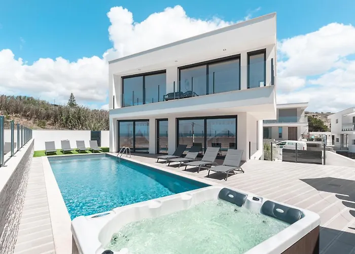 Dino Villa With Ocean View
